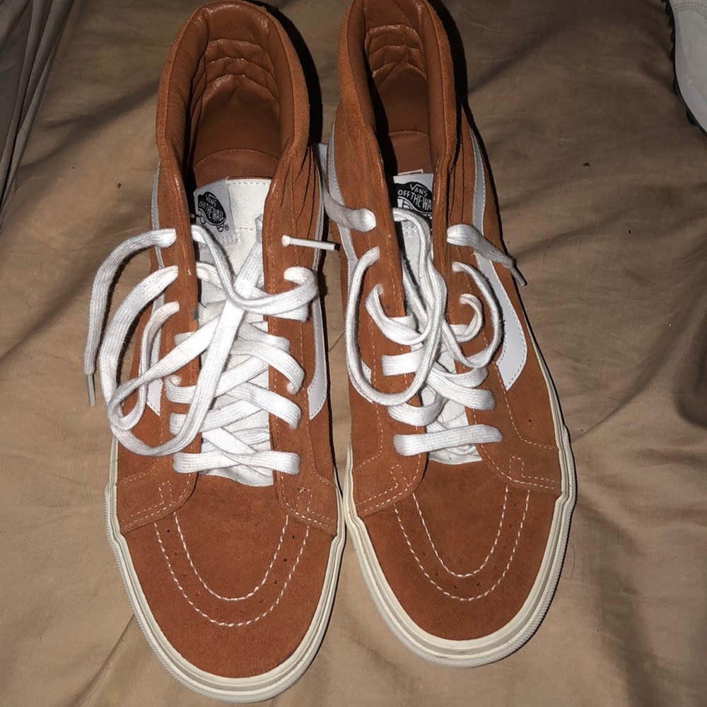 Men’s Vans off the Wall hi-top